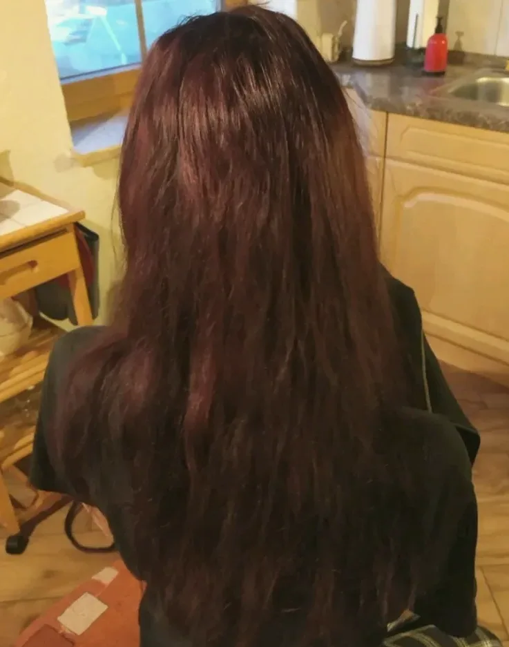 Lara, 29